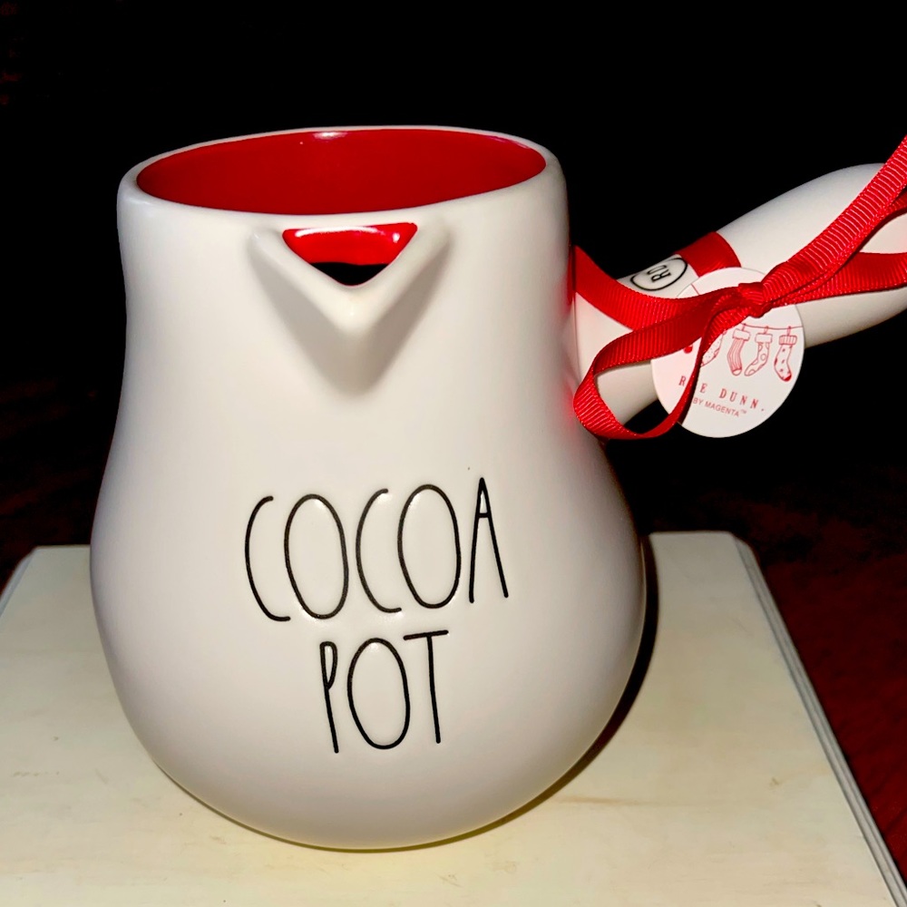 Rae Dunn Cocoa Pot with RD Stamped Handle - Picture 1 of 1
